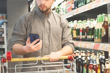capa_postblog_Conheça-os-riscos-do-consumo-abusivo-de-álcool-e-drogas-Alimentação-e-bem-estar.webp