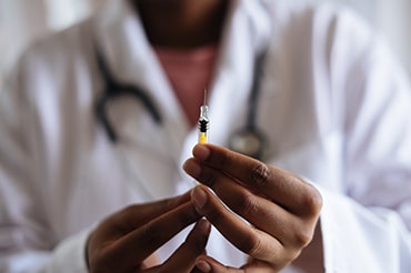 medico-injecao-thumb.jpg